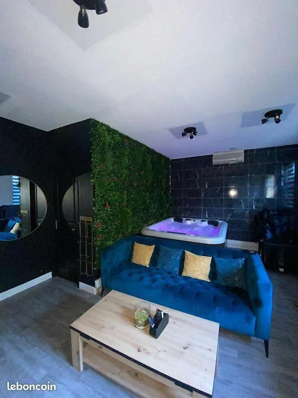 L'Inattendu Love Room Гардан